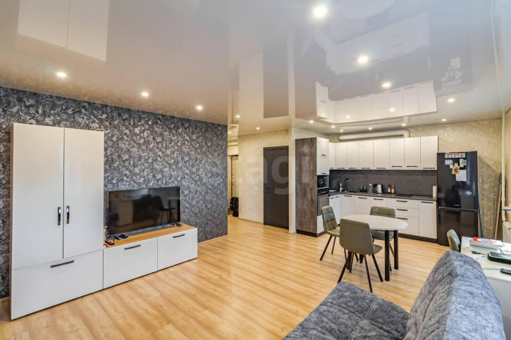 2-комн квартира улица Космонавта Беляева, 32к1