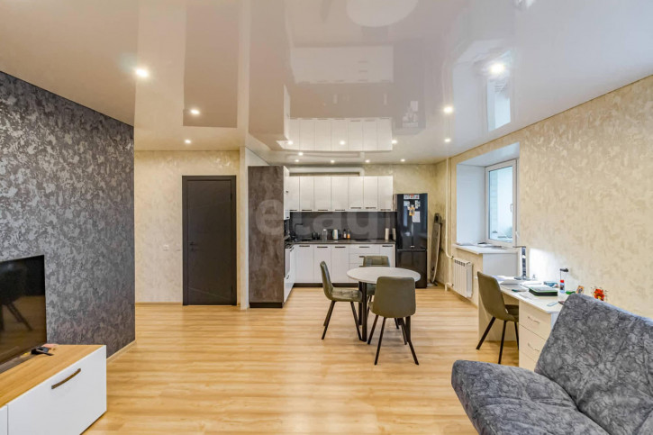 2-комн квартира улица Космонавта Беляева, 32к1