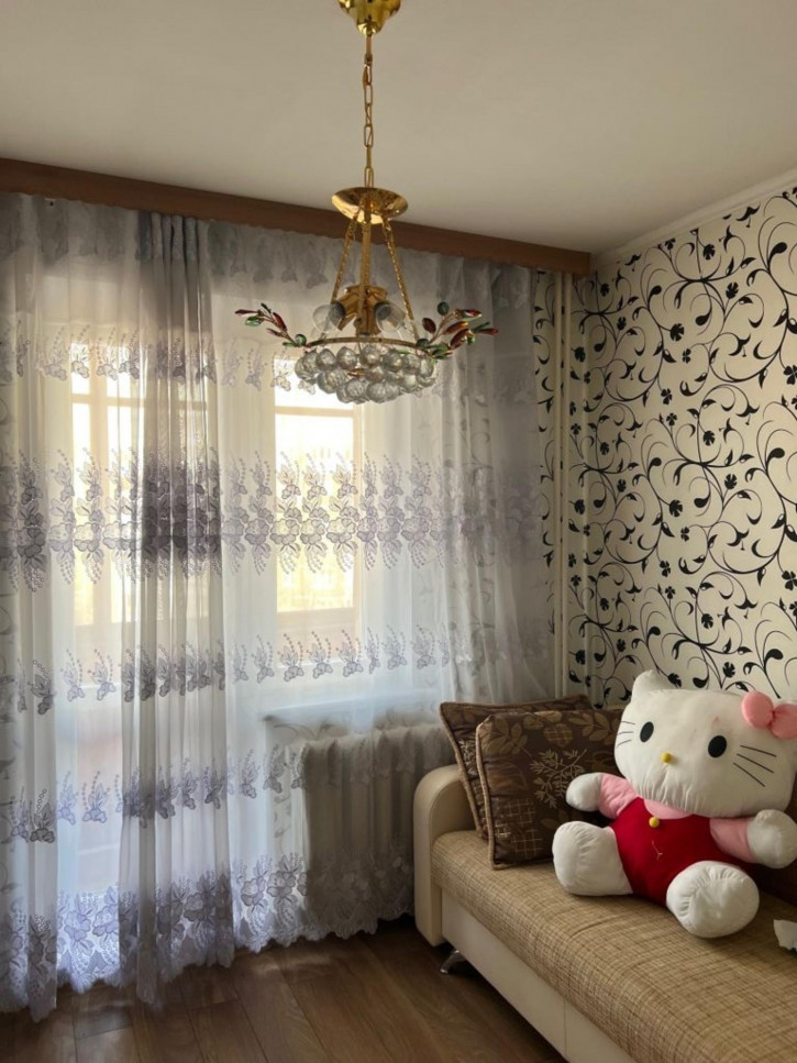 3-комн квартира Генерала Зимина ул, 41
