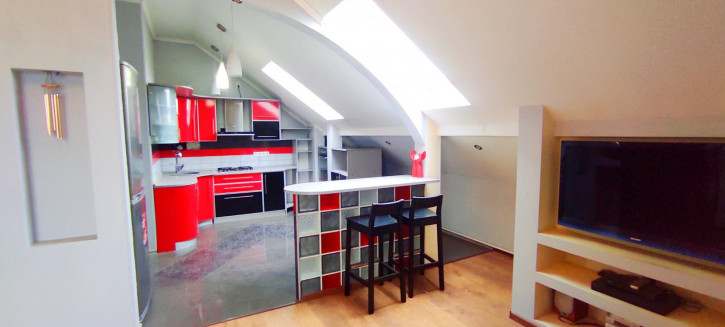 3-комн квартира Осетровский пер., 3