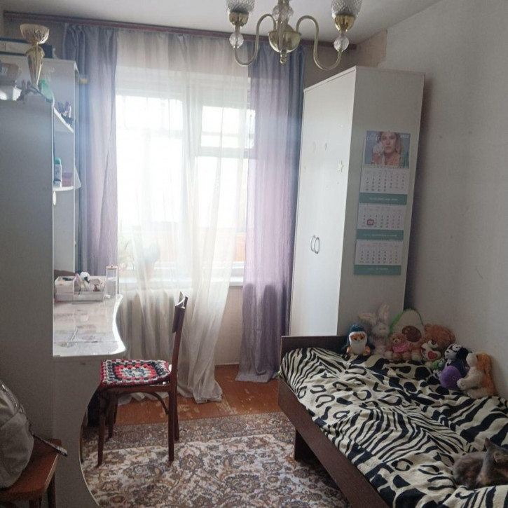 3-комн квартира Кирова улица, 106