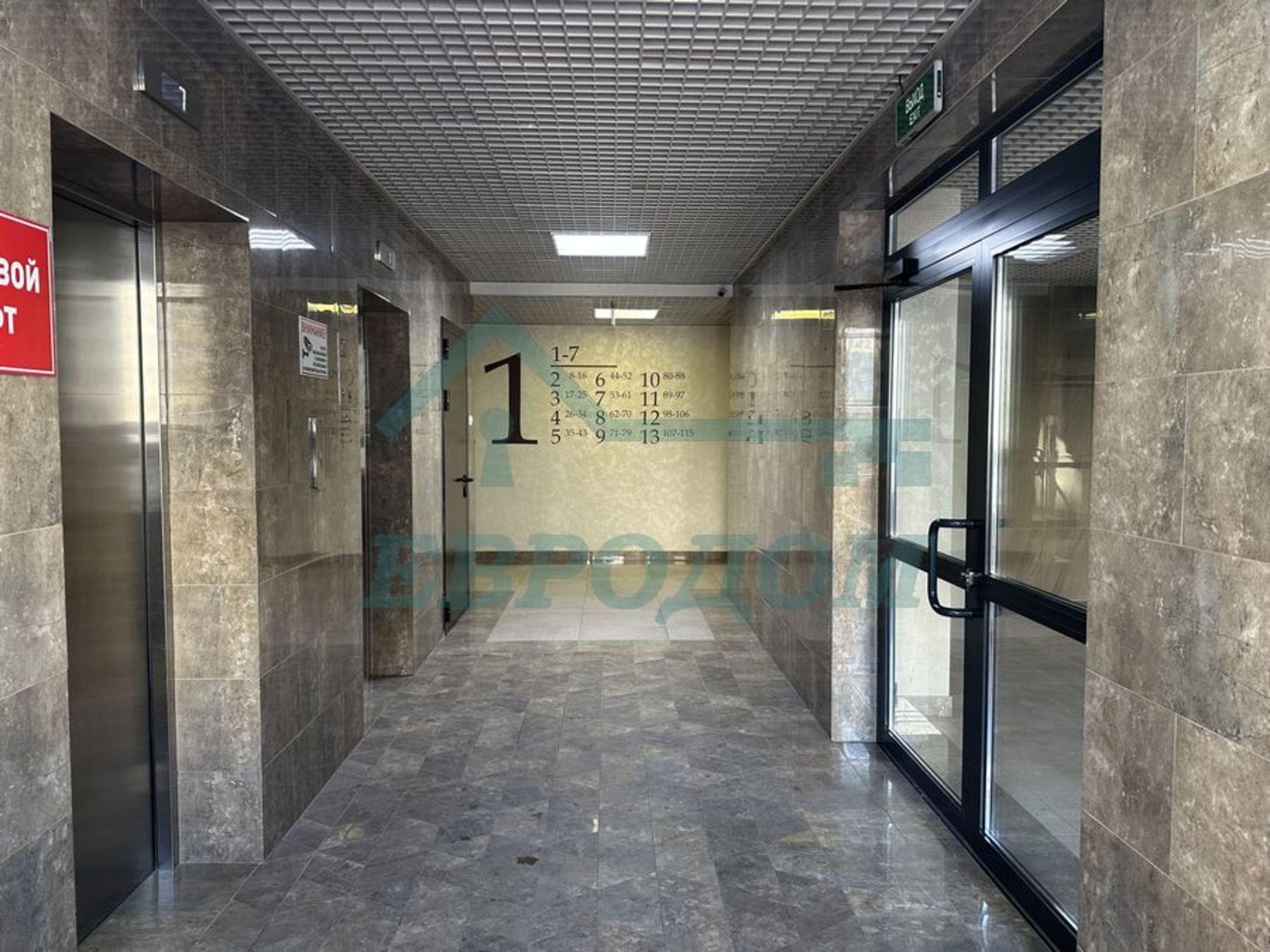 Купить квартиру за 10 500 000 рублей на ул. Серафимовича,18а