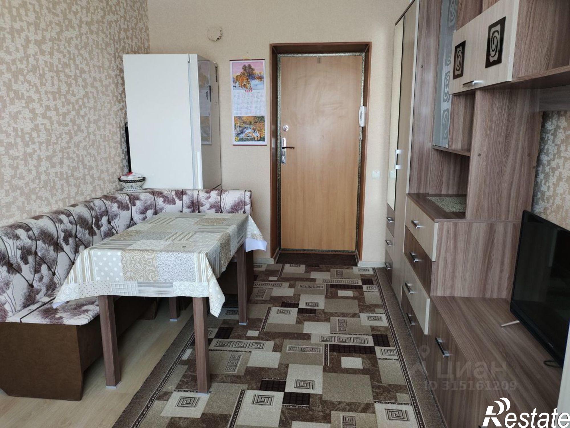 Сдать комнату за 10 000 рублей на улица Платова, 40