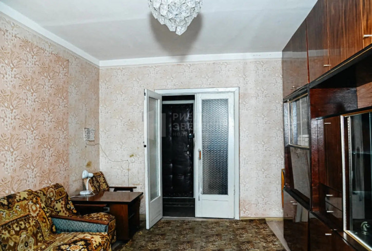 2-комн квартира Мезенцева ул., 44, к 1