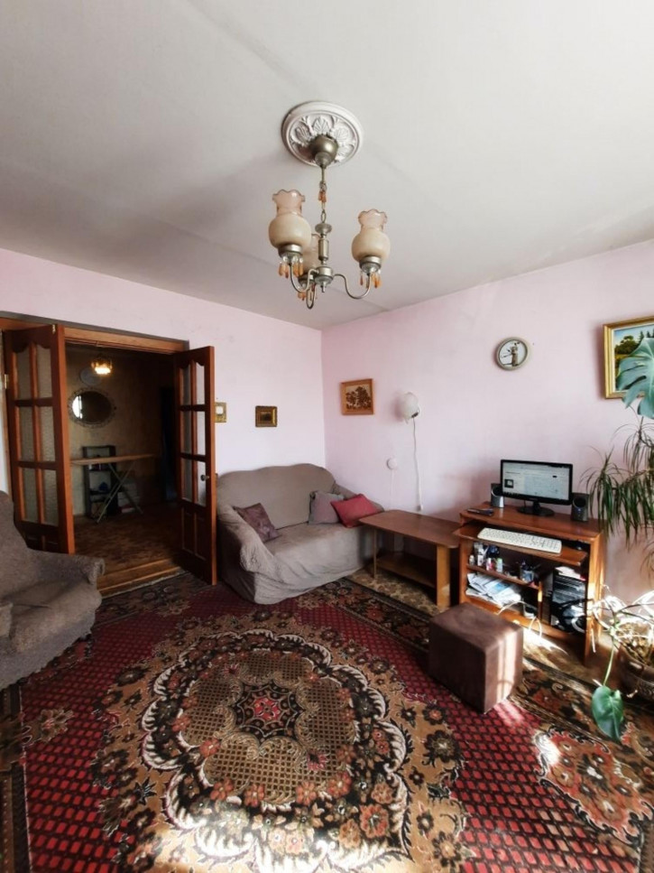 2-комн квартира Полка Нормандия-Неман ул, 84