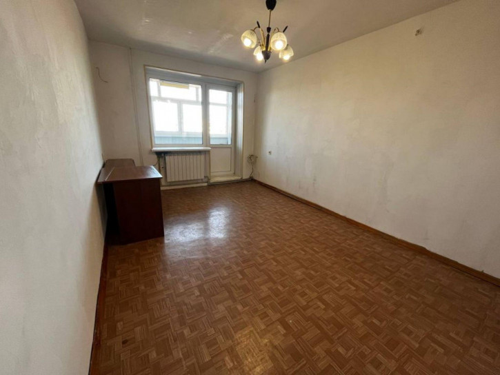 3-комн квартира Победы ул, 63