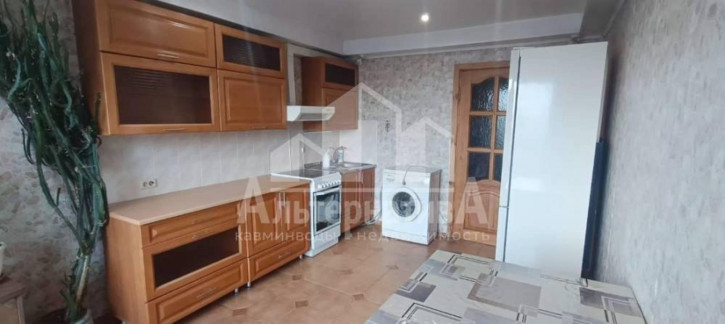 2-комн квартира Челюскинцев ул.