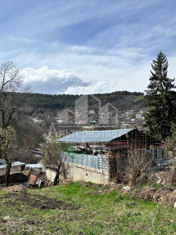 Земельный участок Прудная ул.