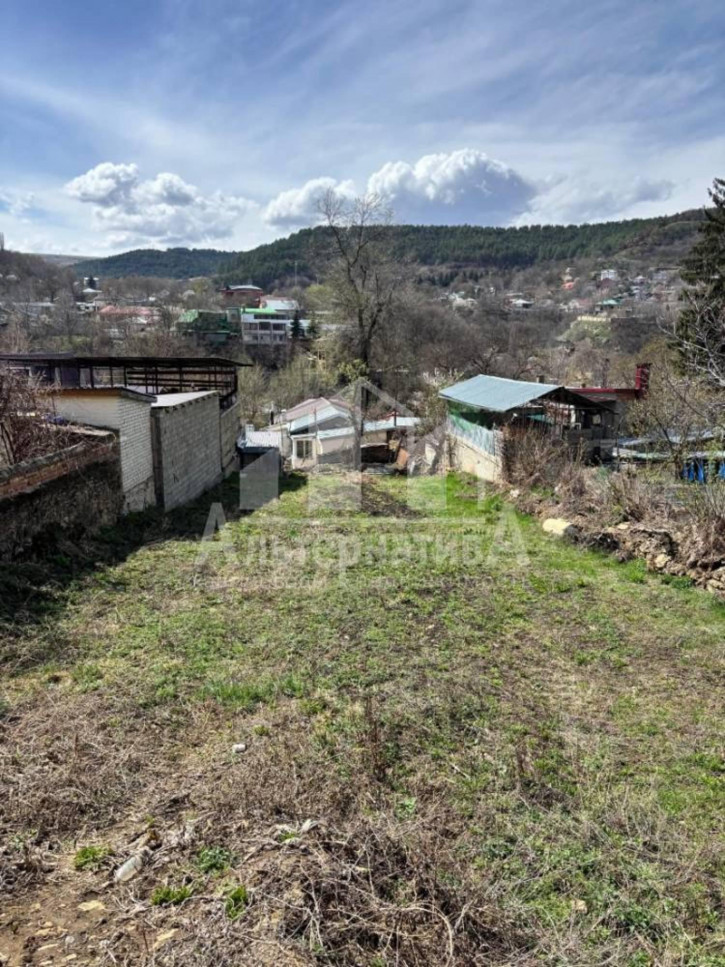 Земельный участок Прудная ул.