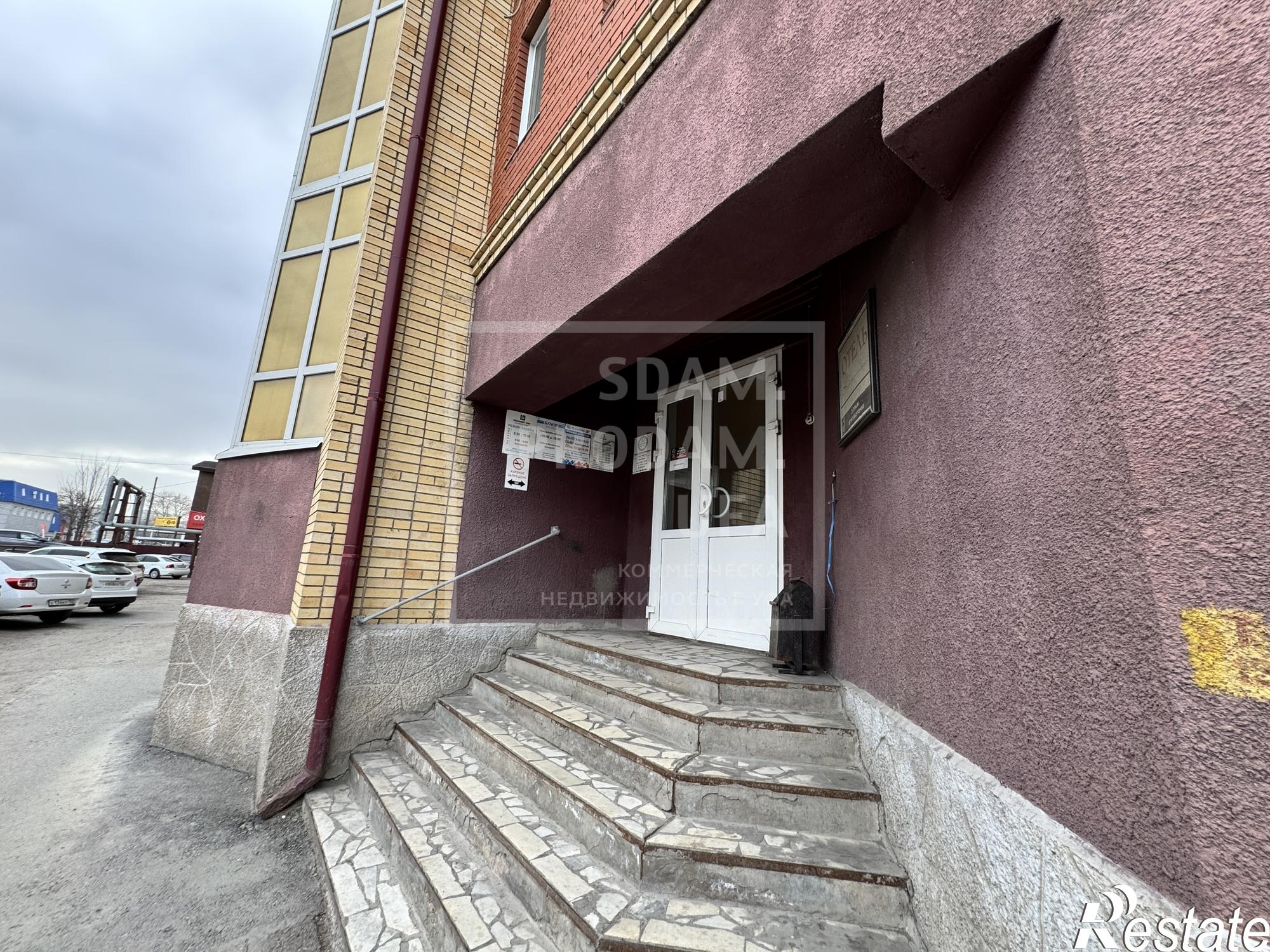 Купить офис, помещение под офис за 12 000 000 рублей на Новоженова улица, д.90/1
