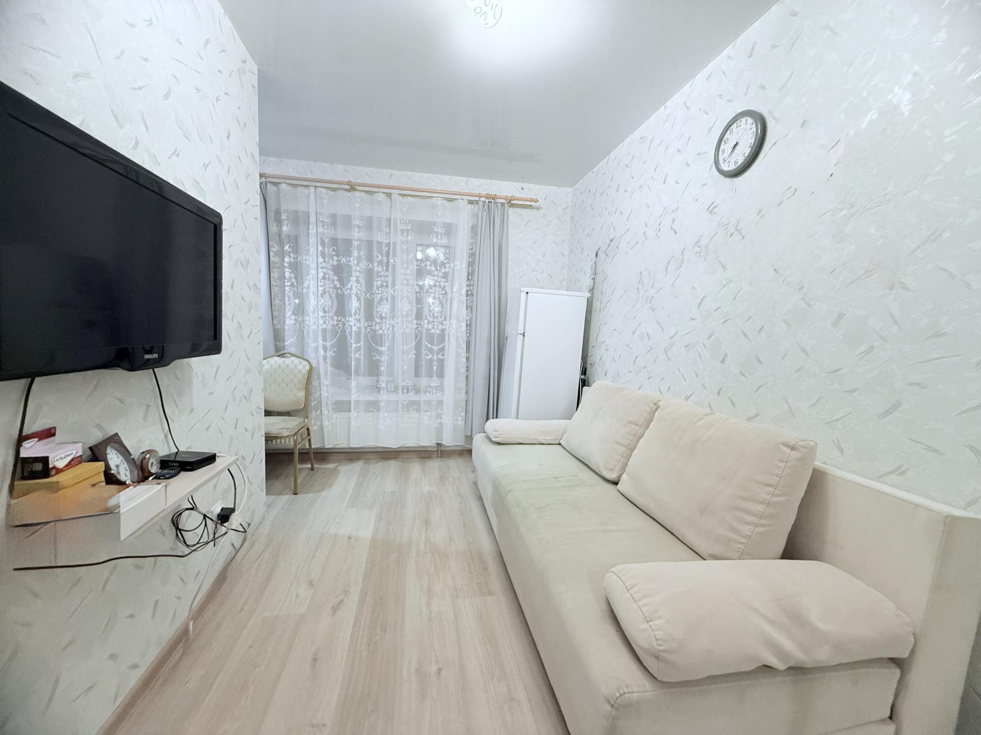 Купить студию за 2 230 000 рублей на Героя Рослякова ул., 1