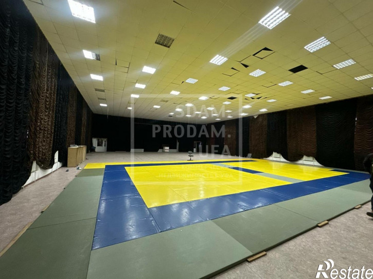 Помещение свободного назначения Садовая улица, д.1