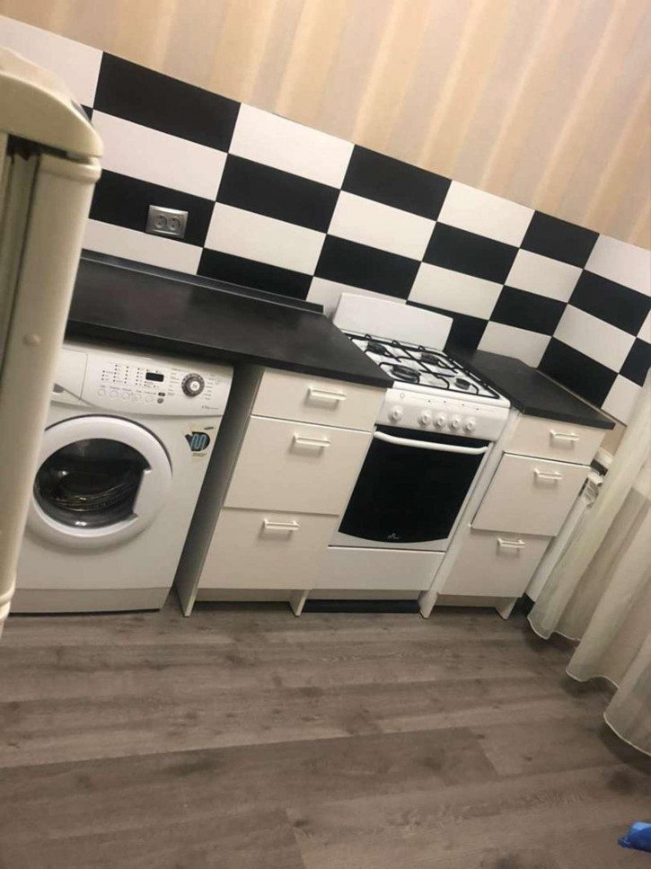 1-комн квартира Ивана Булкина улица, 85