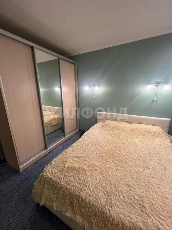 2-комн квартира Талнахская улица, д.72