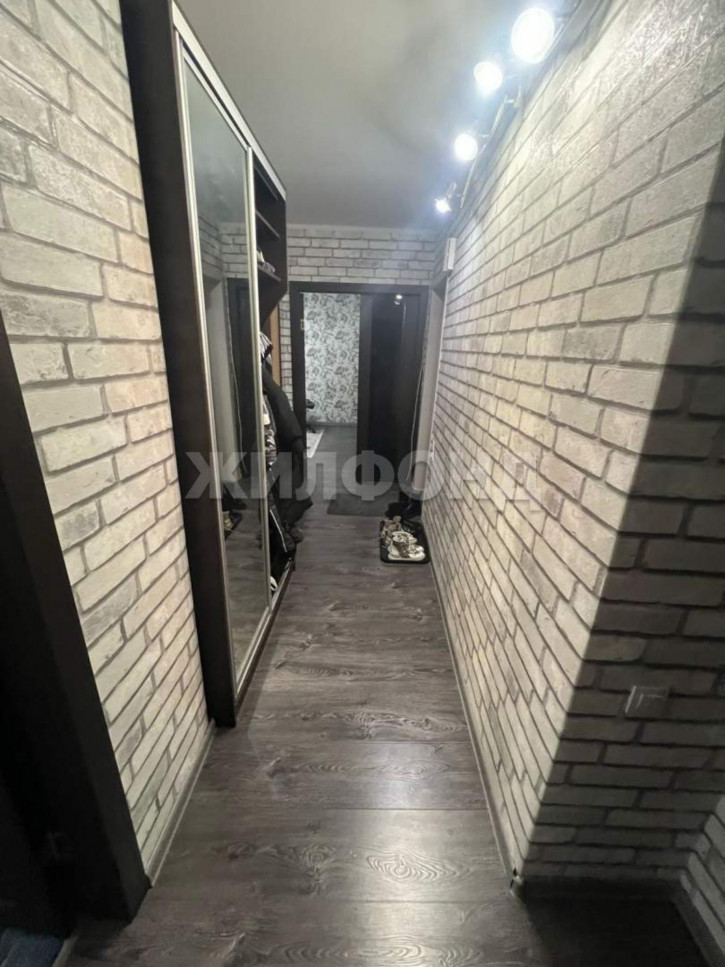 2-комн квартира Талнахская улица, д.72