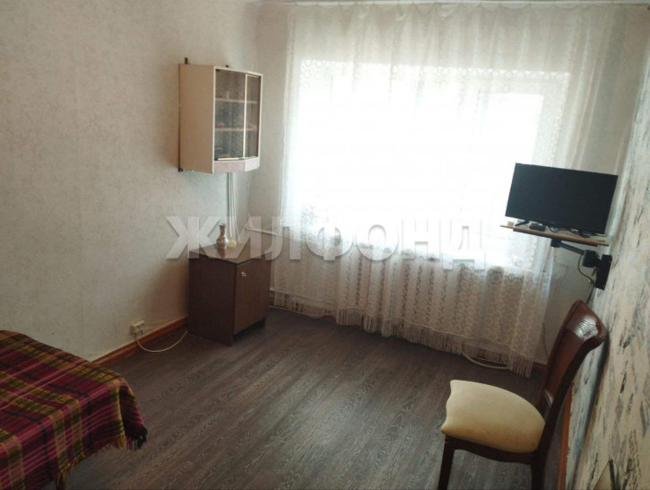 2-комн квартира Брянская улица, д.64