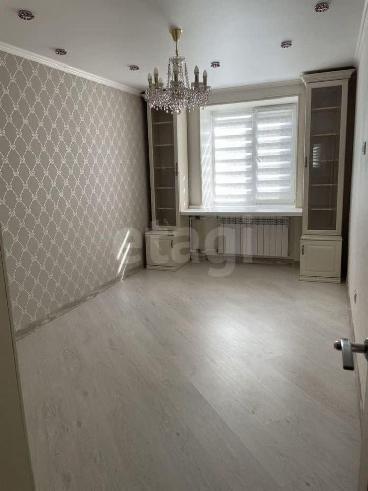 4-комн квартира улица Карла Маркса, 99