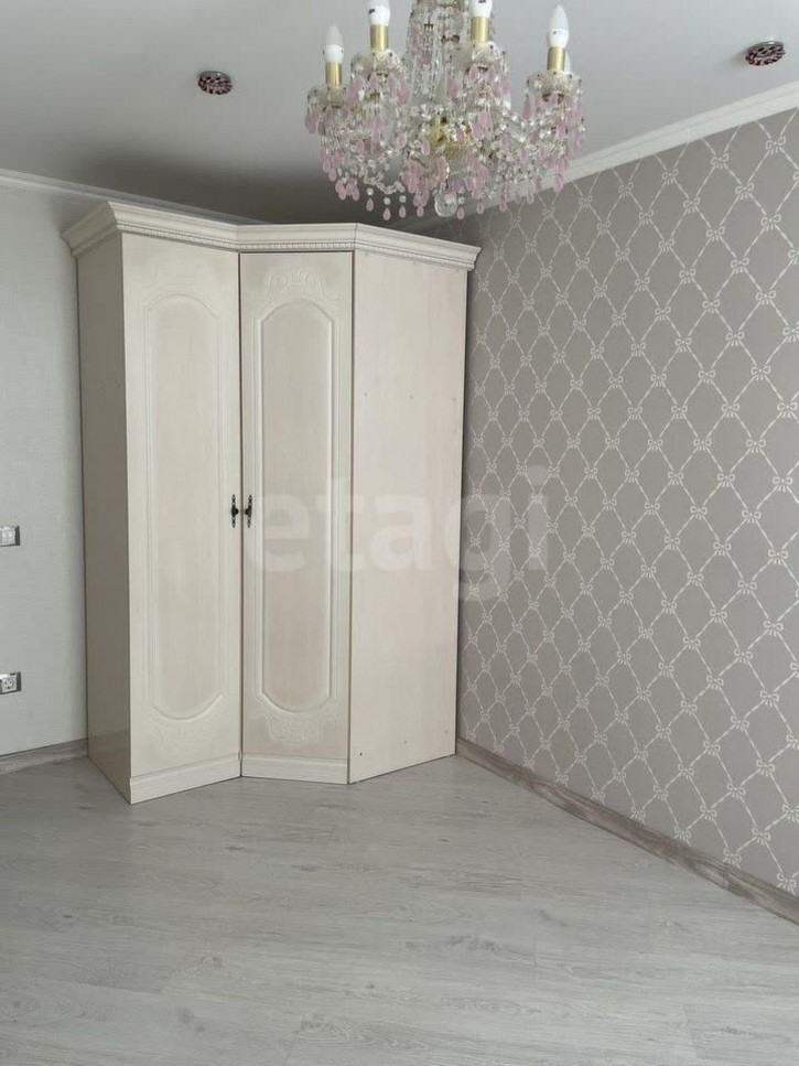 4-комн квартира улица Карла Маркса, 99