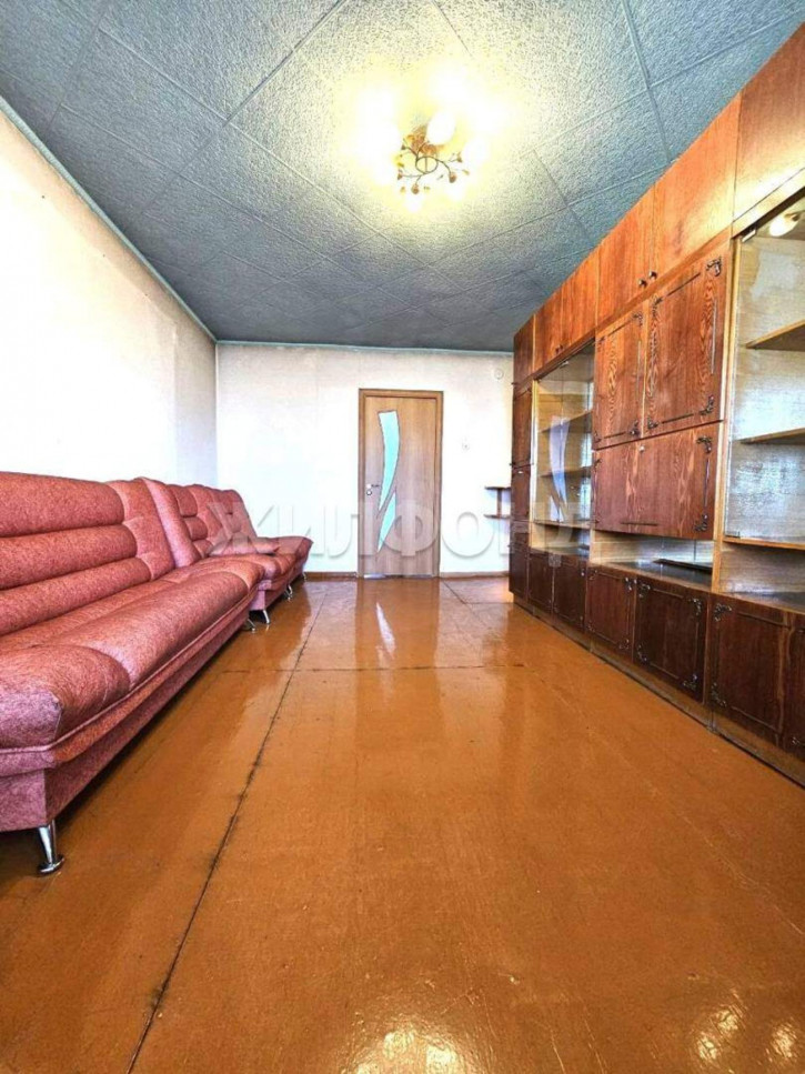 3-комн квартира Кечил-оола улица, д.18