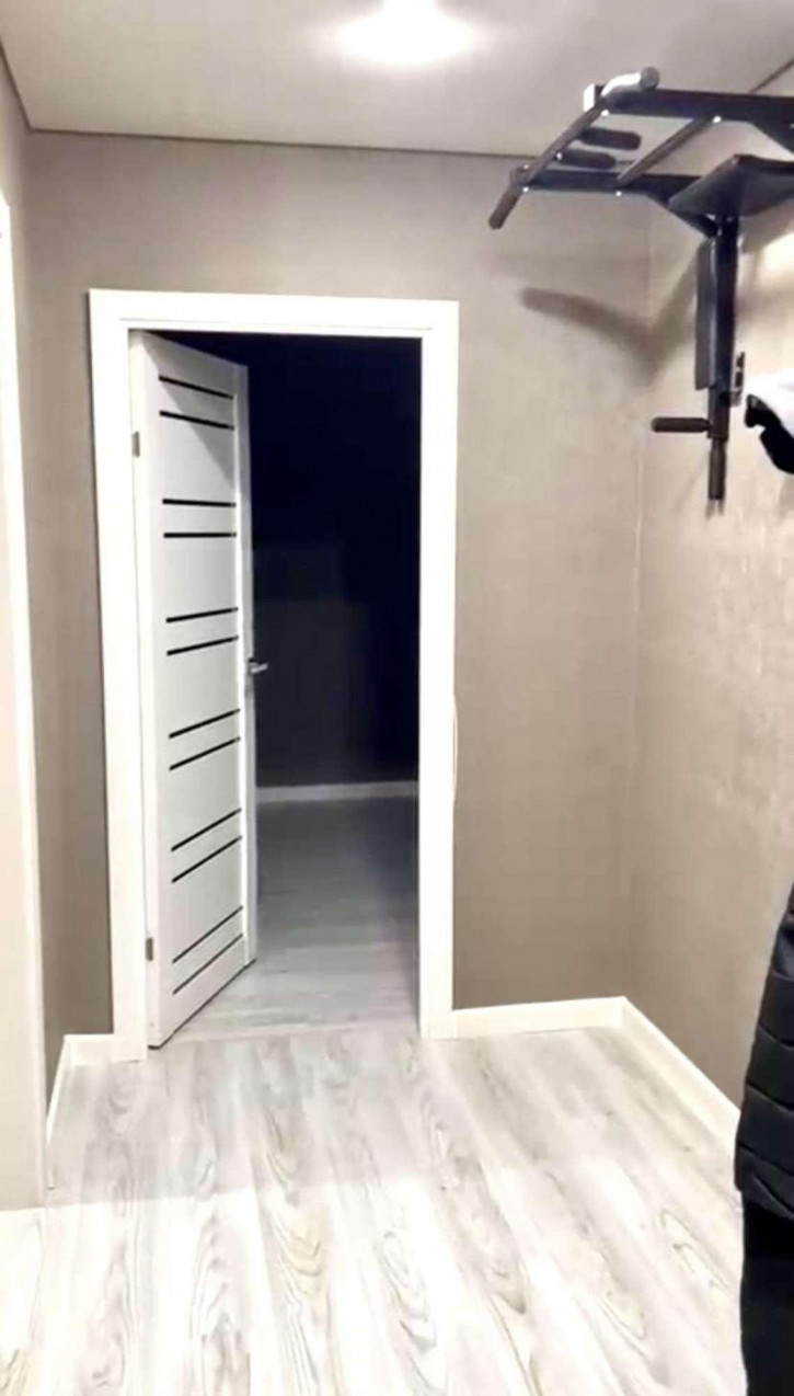 3-комн квартира Королева улица, 10