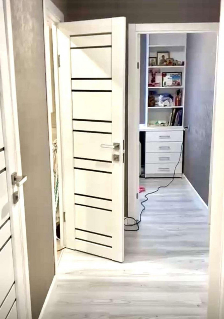 3-комн квартира Королева улица, 10