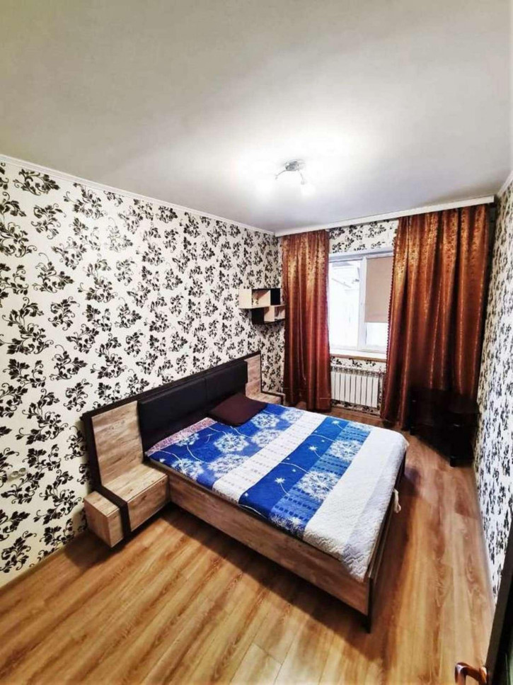 2-комн квартира Благодатная улица, 90