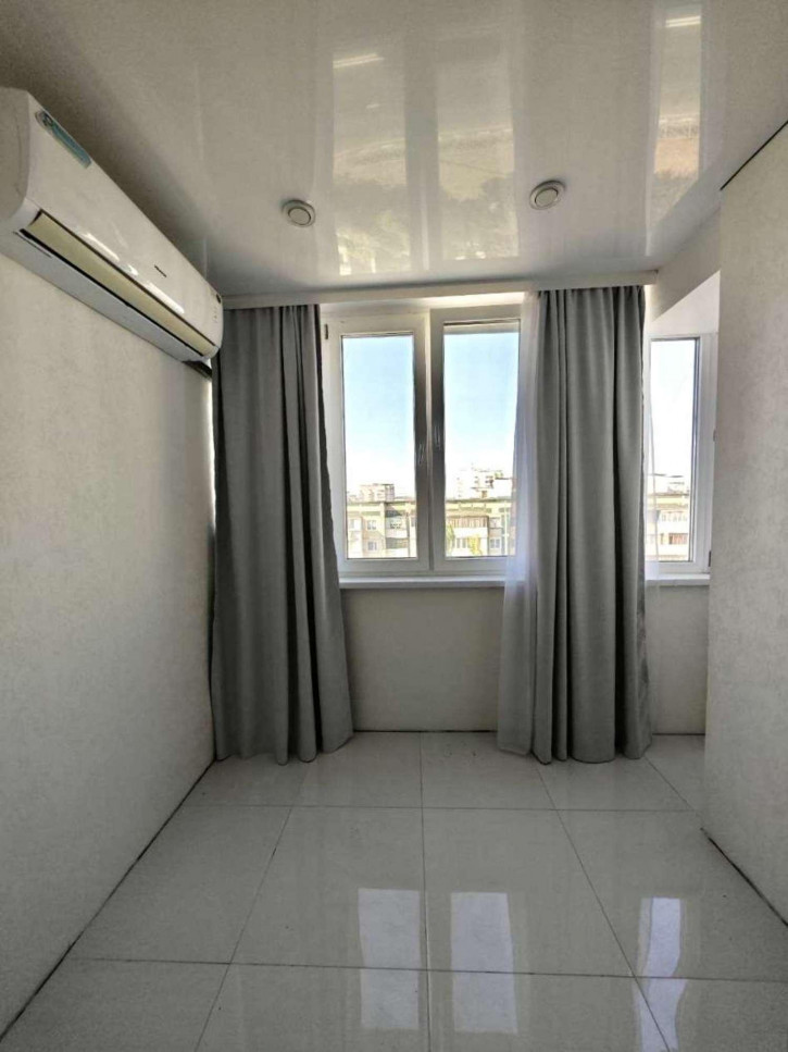 2-комн квартира Победы улица, 165