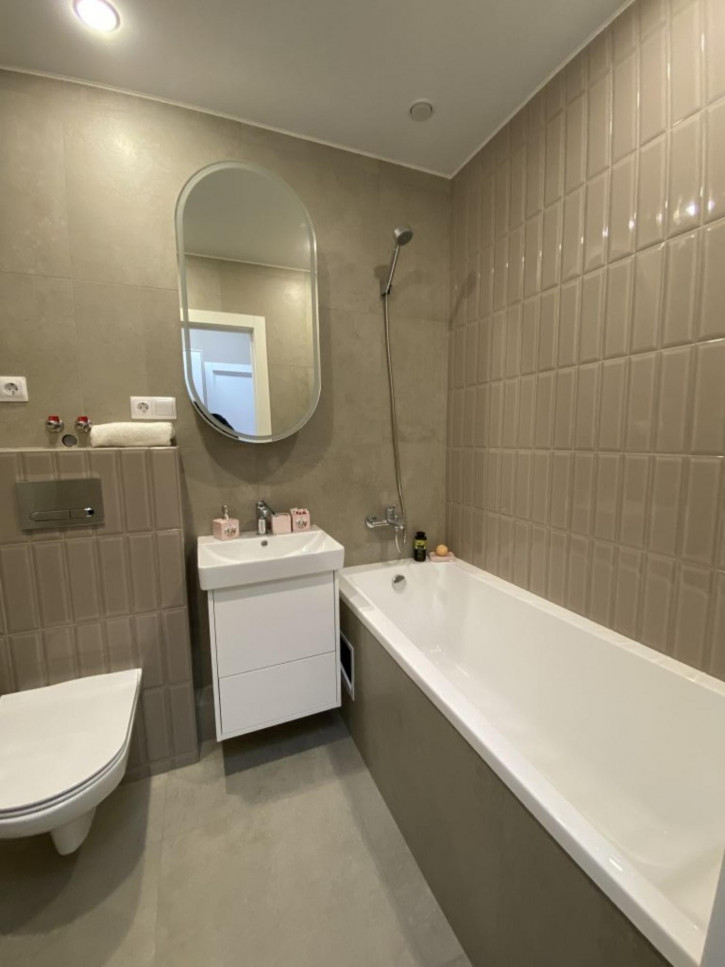 1-комн квартира в новом доме Евгения Долгина ул