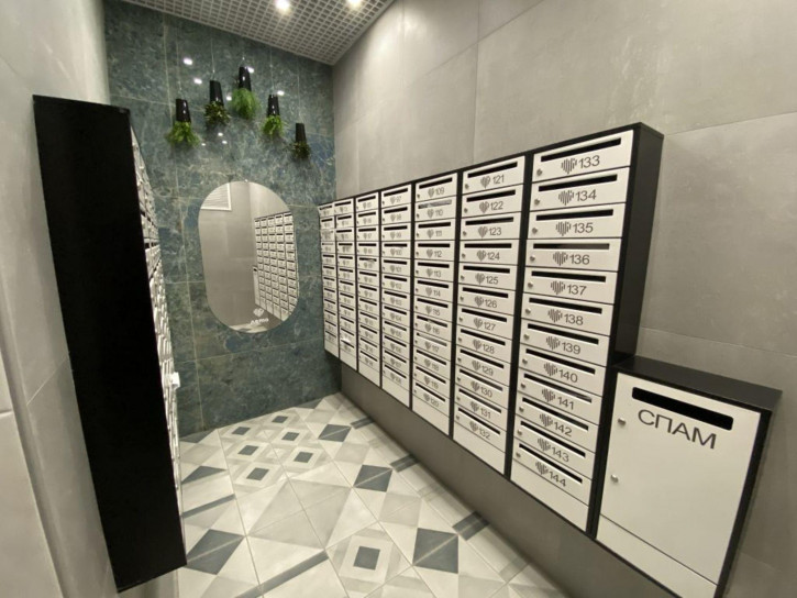 1-комн квартира в новом доме Академика Семёнова ул