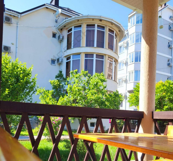 Отдельное здание Гостиничный комплекс Радуга, 8