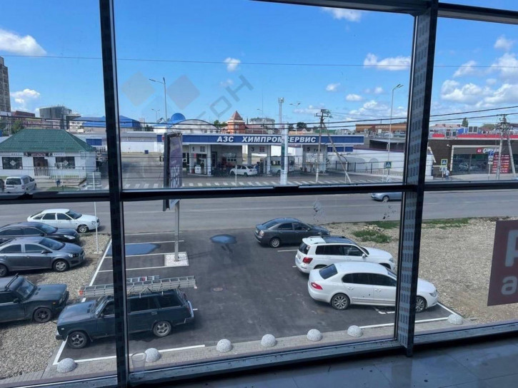 Торговое помещение Мира ул, 140