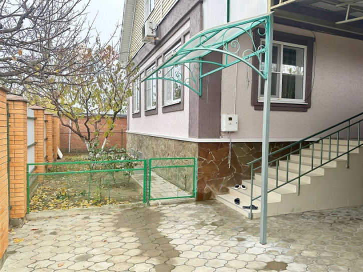 Коттедж/дом Молодежная ул, 25