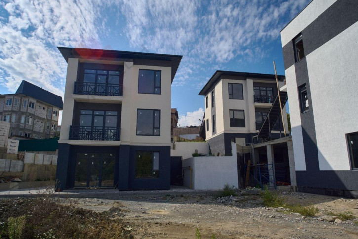 Коттедж/дом Абовяна ул, 122/3А