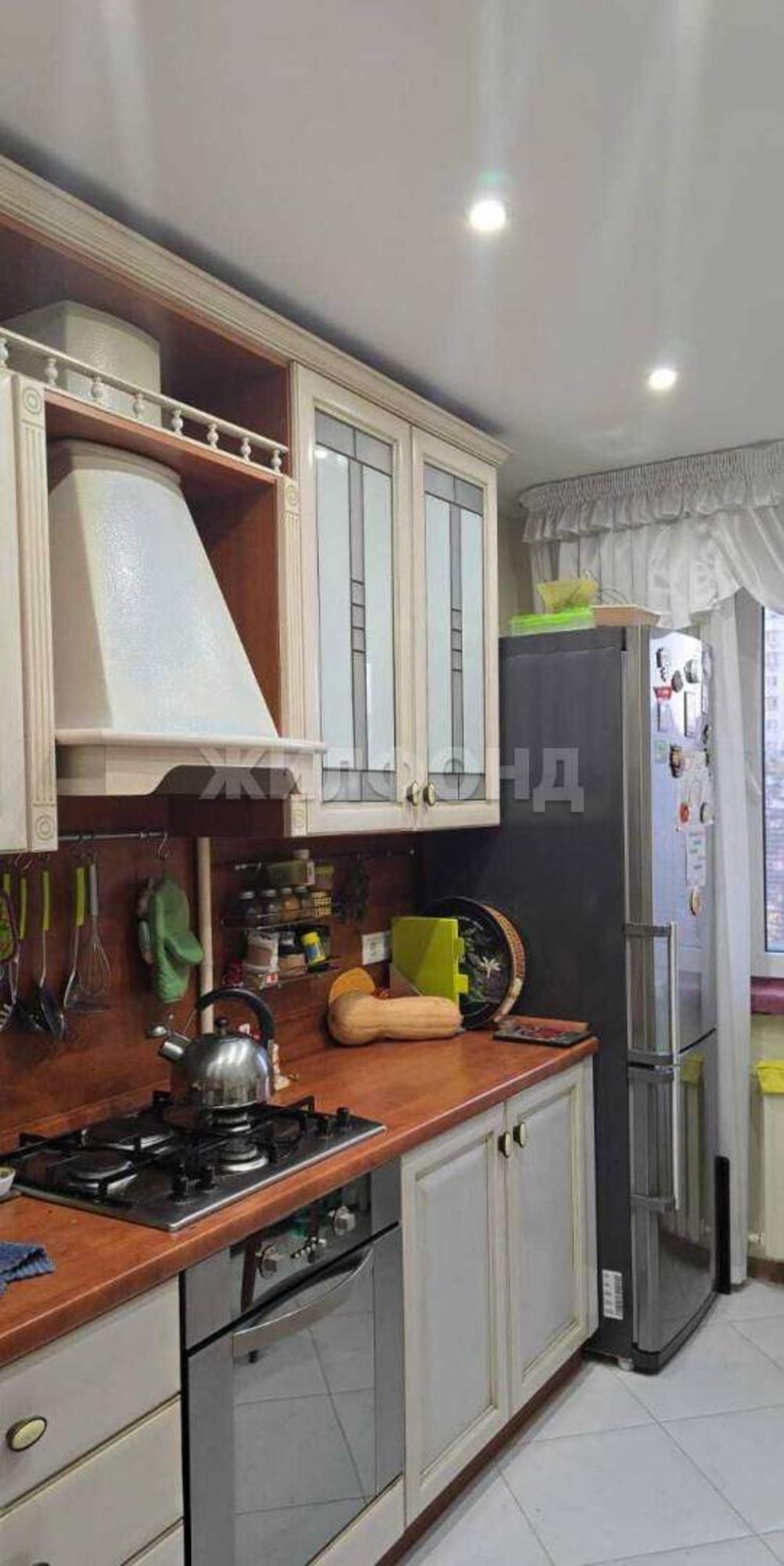 Купить квартиру за 15 500 000 рублей на Абрикосовая улица, д.18