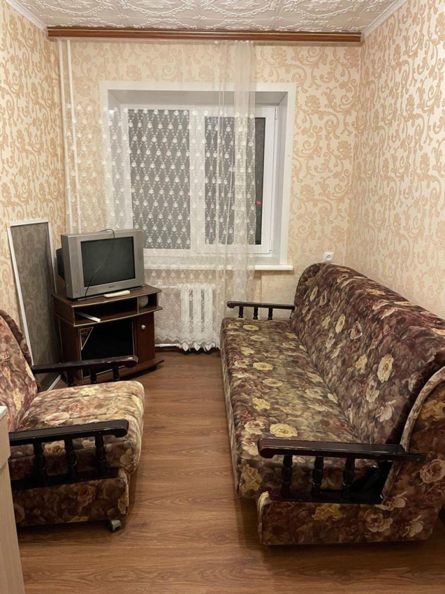 Купить комнату за 450 000 рублей на Академика Королева ул, 12