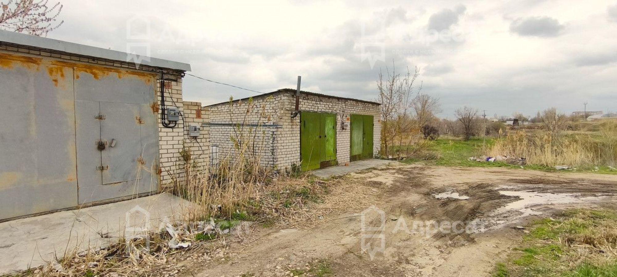Купить гараж, место в паркинге за 700 000 рублей на ул. Качуевской