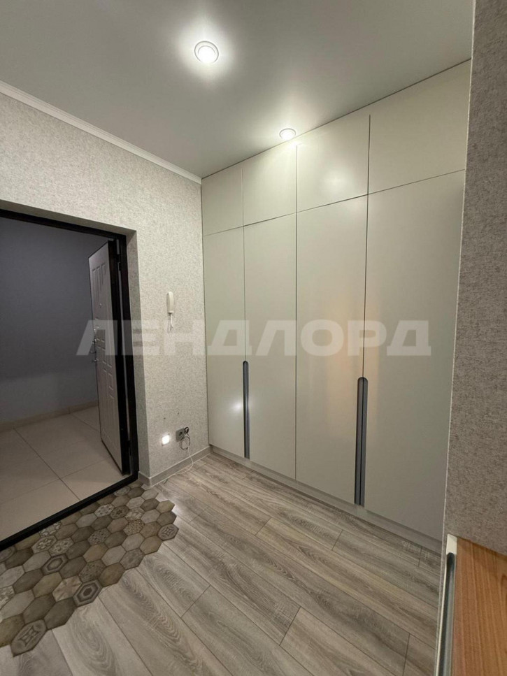 1-комн квартира улица Жмайлова, 19А