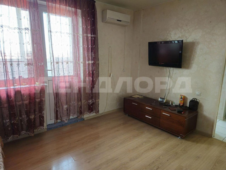 1-комн квартира улица Венеры, 21