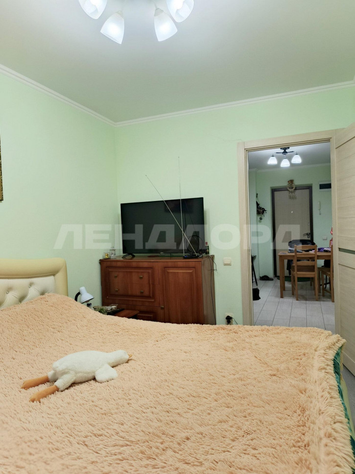 2-комн квартира улица Штахановского, 16