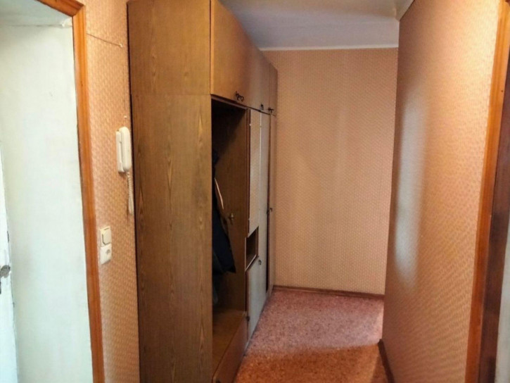 3-комн квартира 2-й мкр, 3