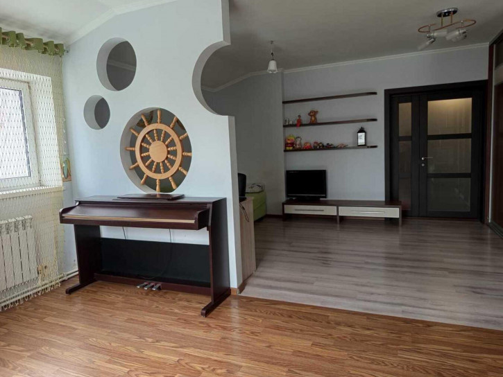 2-комн квартира Коралловый проезд, 13