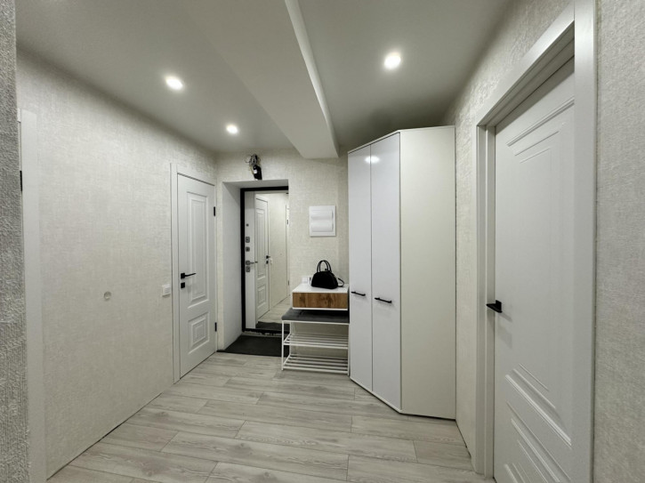 3-комн квартира улица Ленина, 201