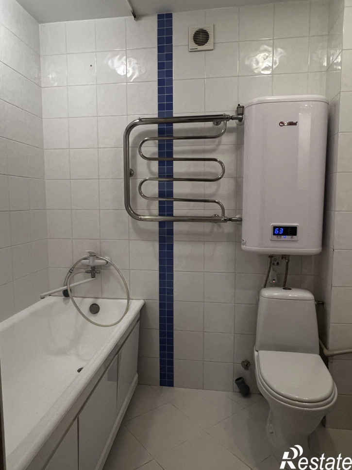 3-комн квартира Галины Прокопенко улица, д.50