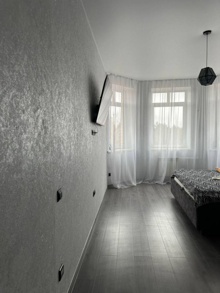 1-комн квартира Окуловой ул, 73