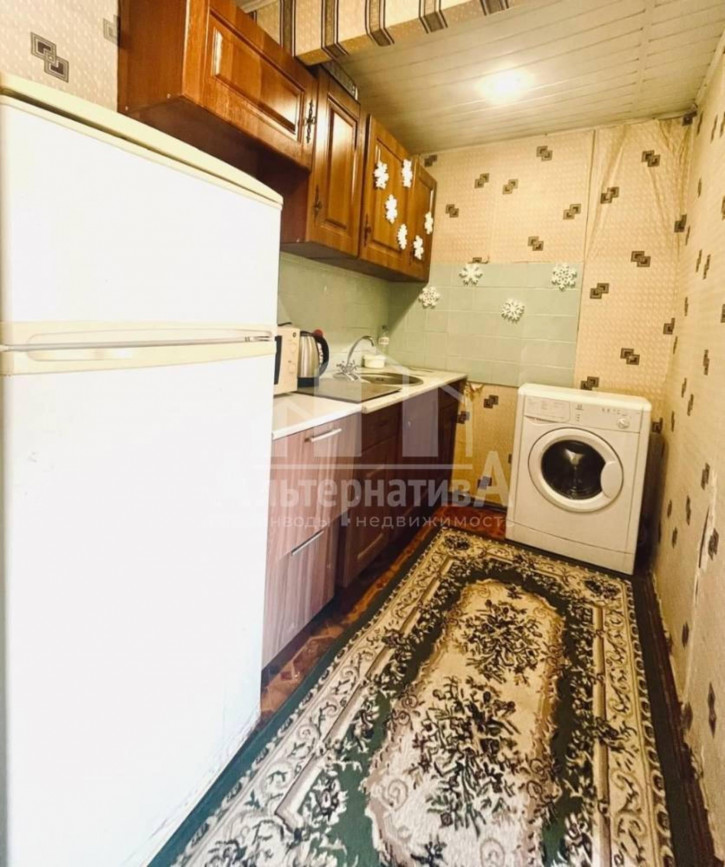 2-комн квартира Красивая ул.