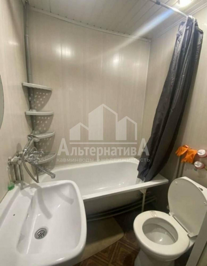 2-комн квартира Красивая ул.