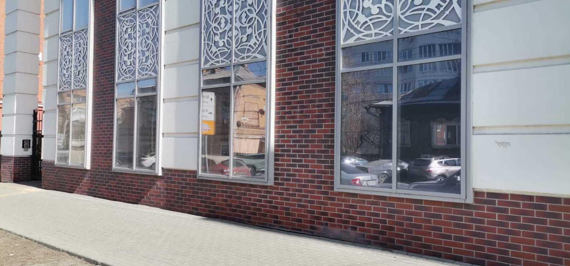 Сдать торговое помещение за 375 000 рублей на Водников улица, 33