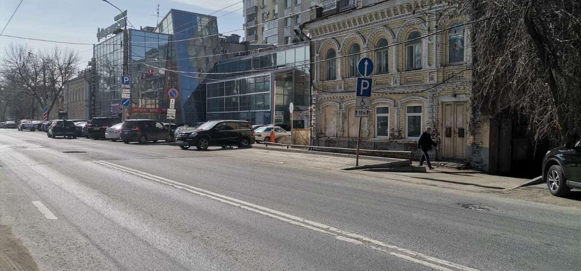 Сдать торговое помещение за 375 000 рублей на Водников улица, 33