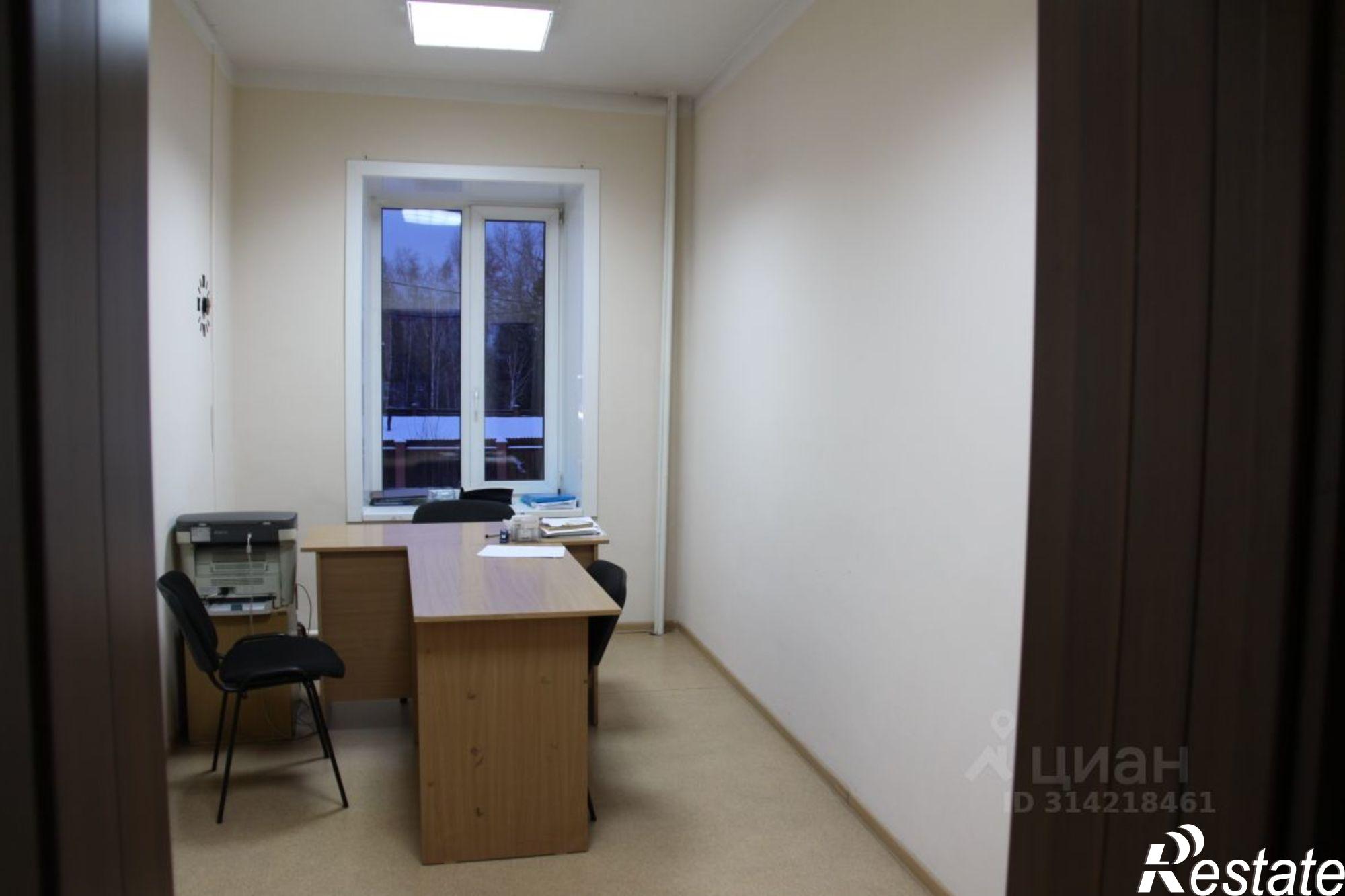 Сдать офис, помещение под офис за 26 250 рублей на улица Кирова, 9