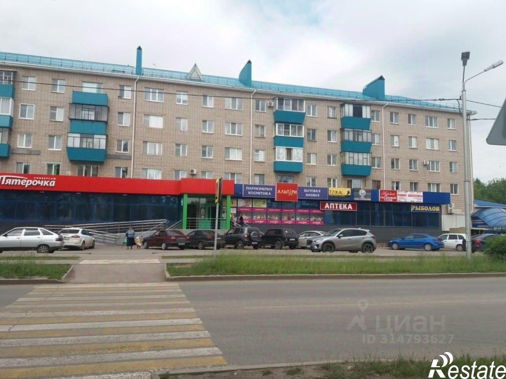 Купить торговое помещение за 26 613 300 рублей на Альметьевск, улица Гафиатуллина, 20